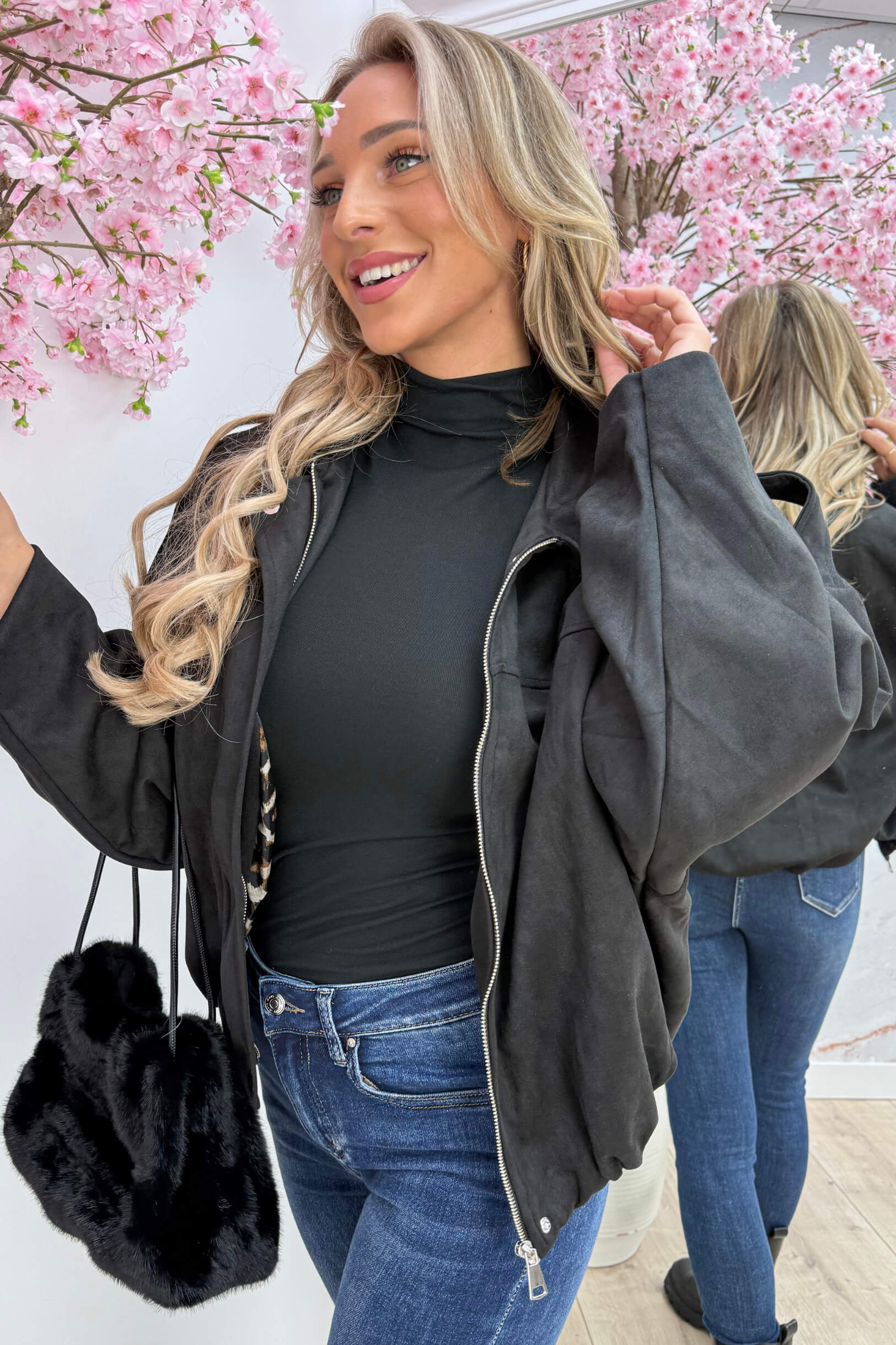 Lovin’ suede look bomber - Zwart