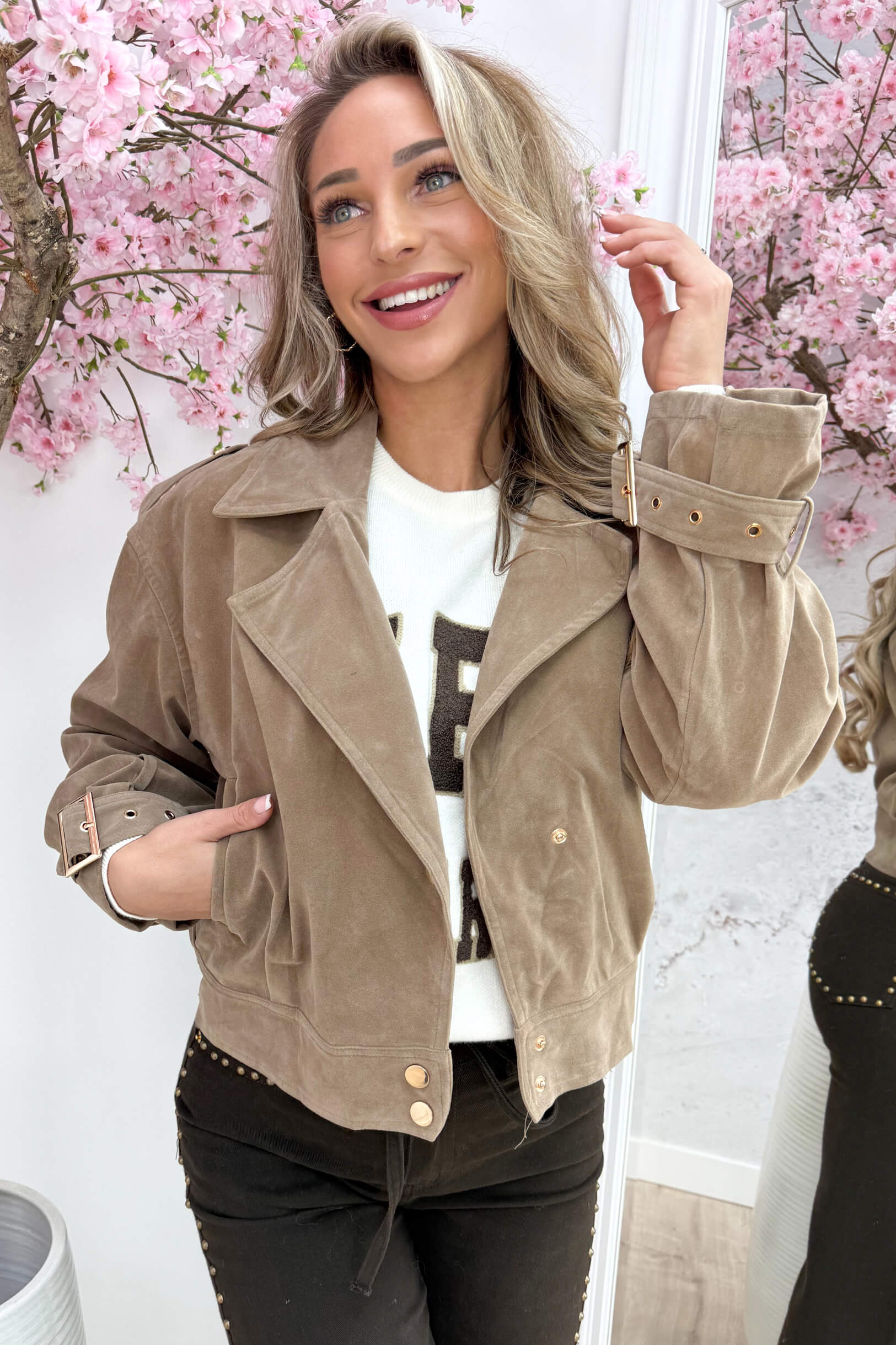 Everyday suede look jacket - Dk. beige