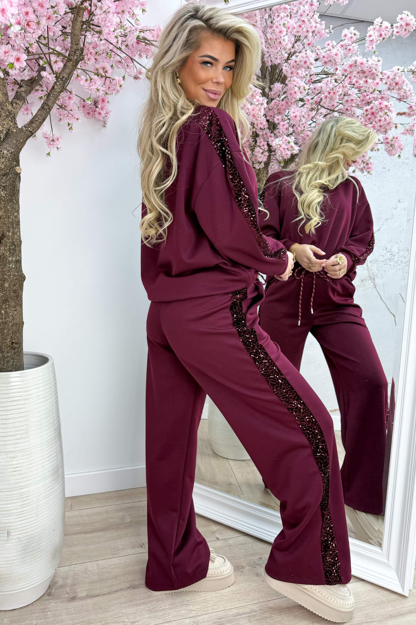 Velvet paillet comfy co-ord - Bordeaux
