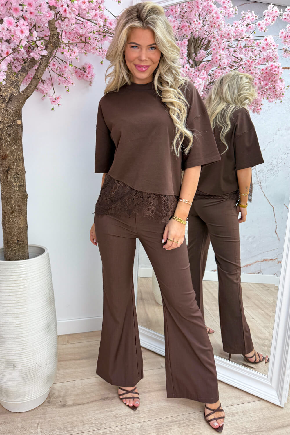 A little lace T-shirt - Bruin