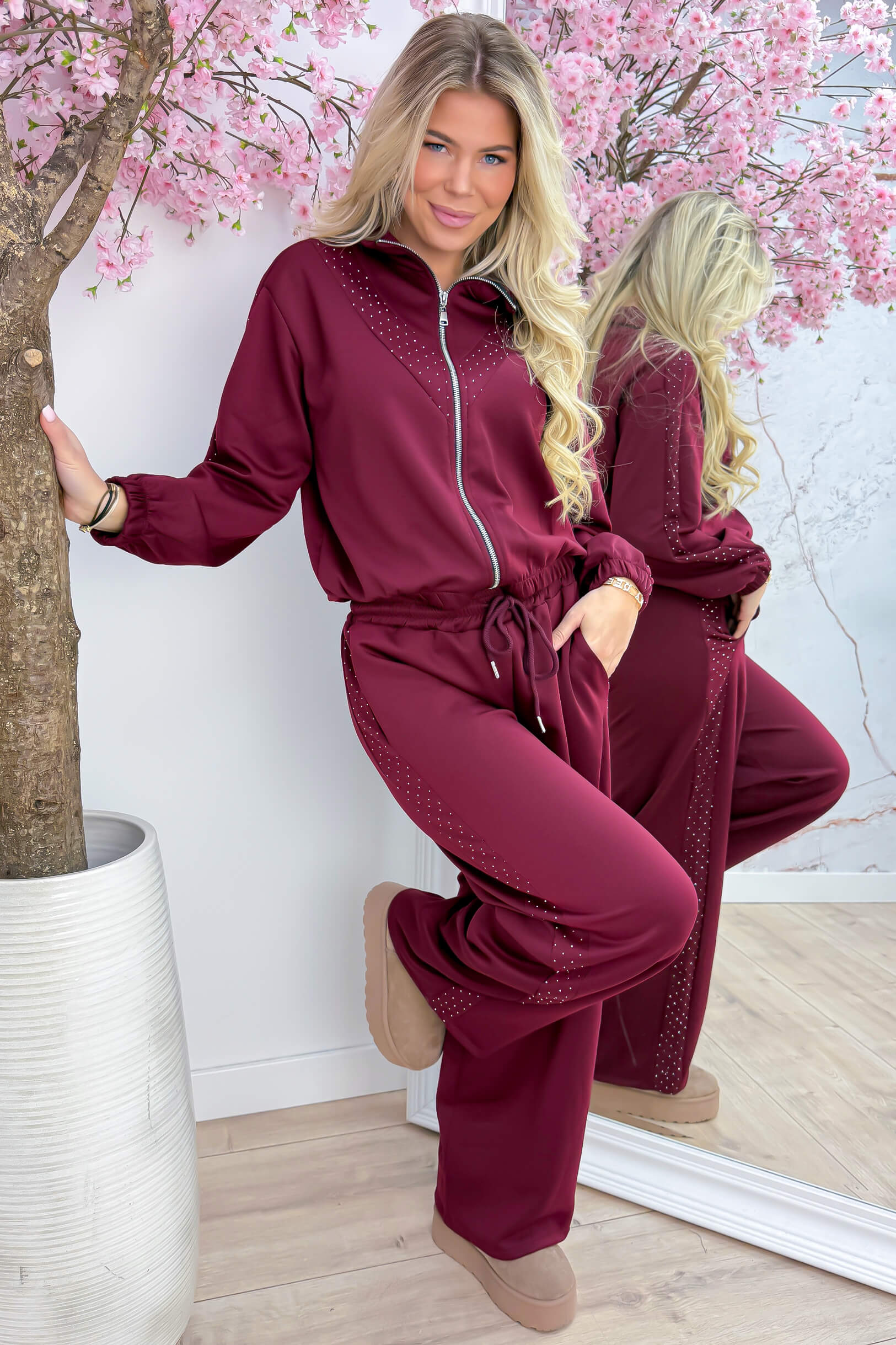Sporty but sparkly comfy co-ord - Bordeaux