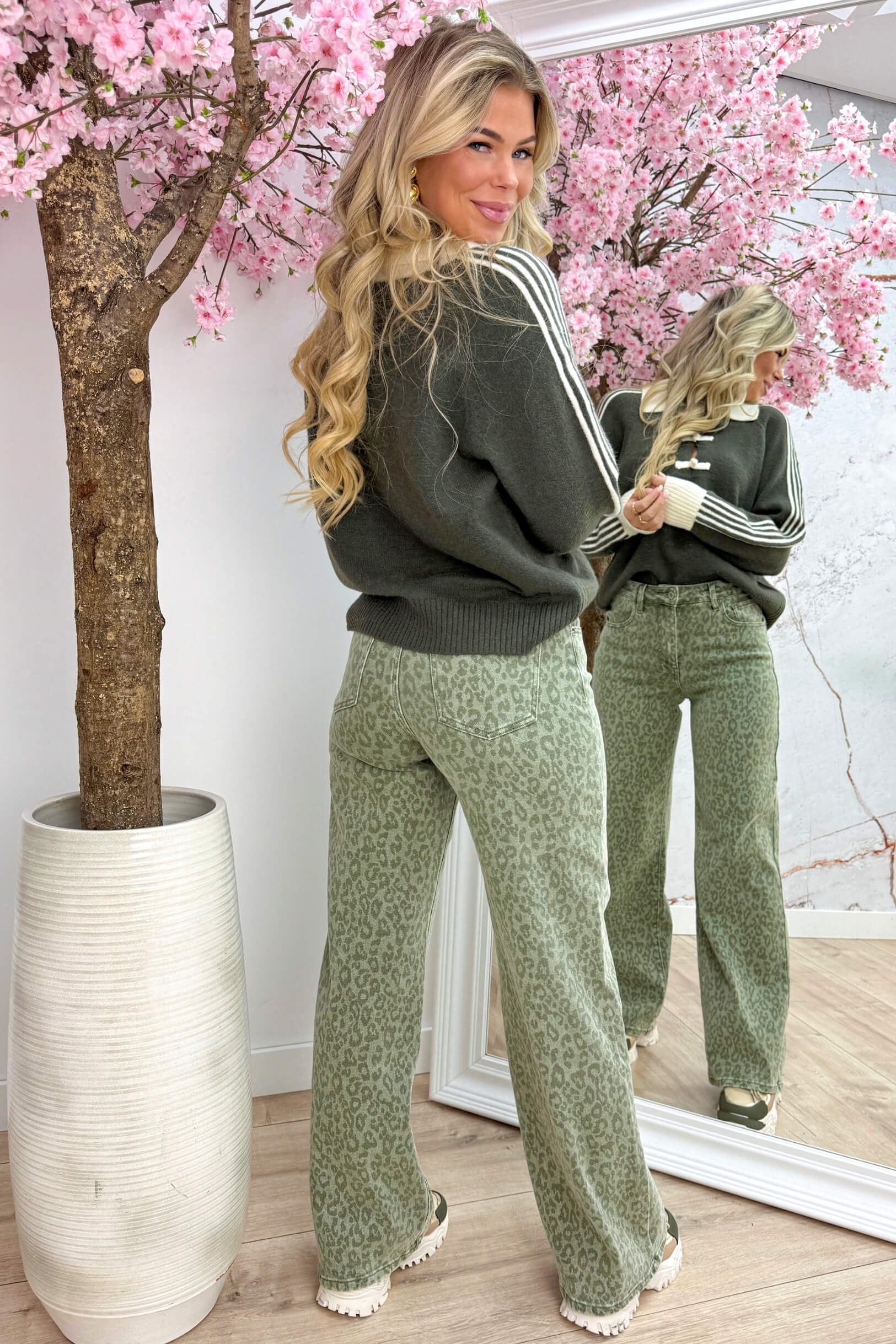 Knot your basic stripe trui - Army