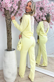 Pretty back lace trui - Geel