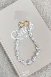 Pearl charm phone cord - Wit