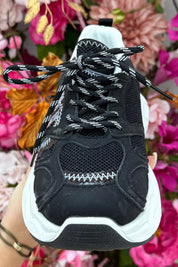 So Inspired Sneakers - Black
