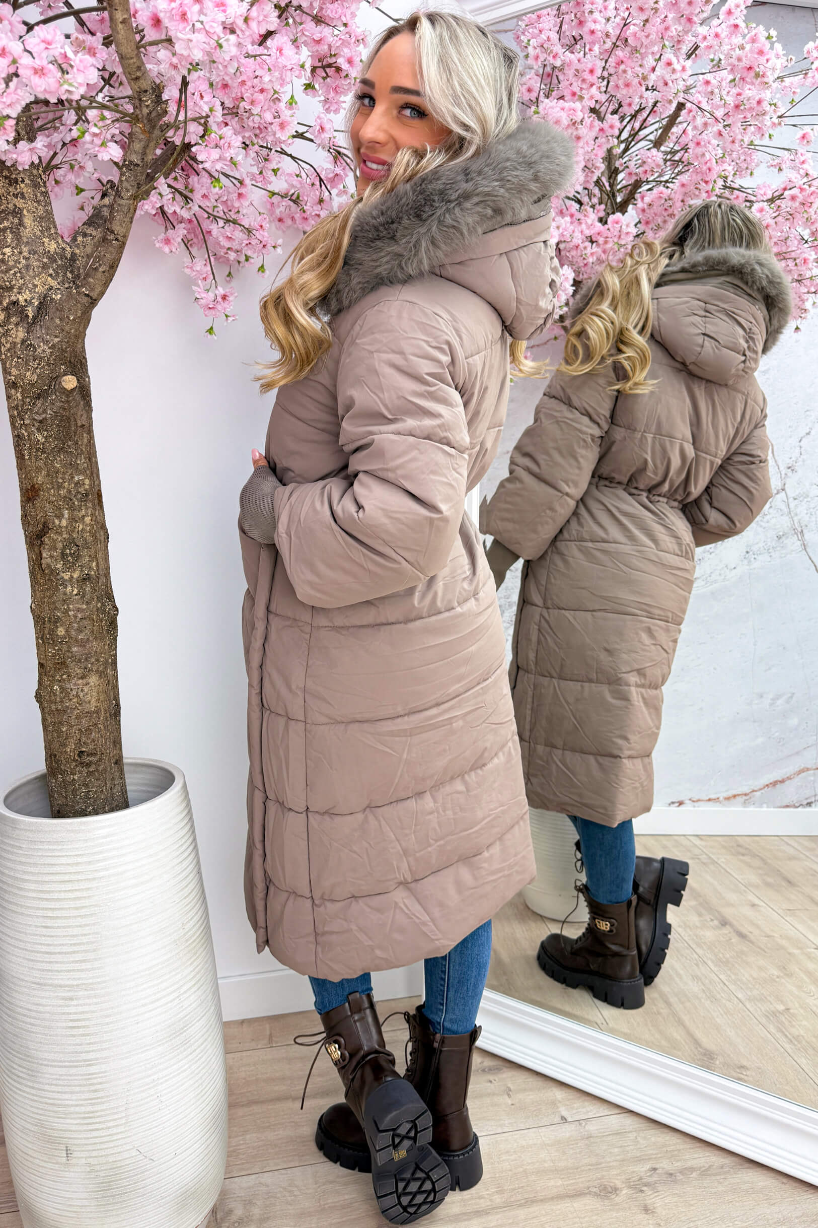 Winter is calling winterjas - Taupe
