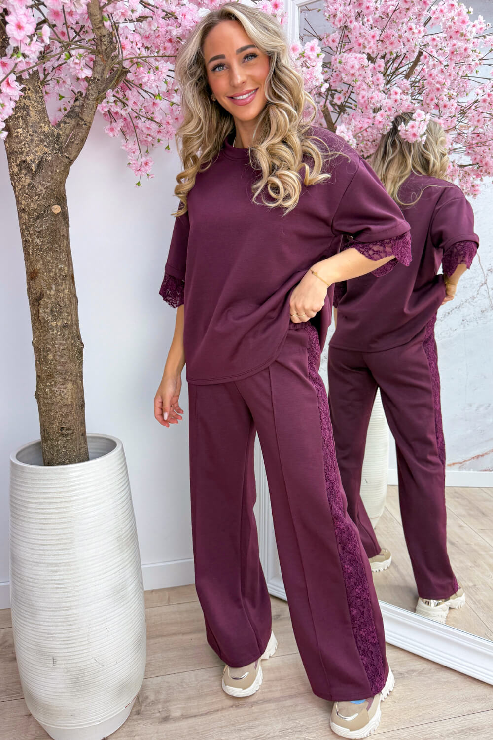 Lounge in lace comfy co-ord - Bordeaux