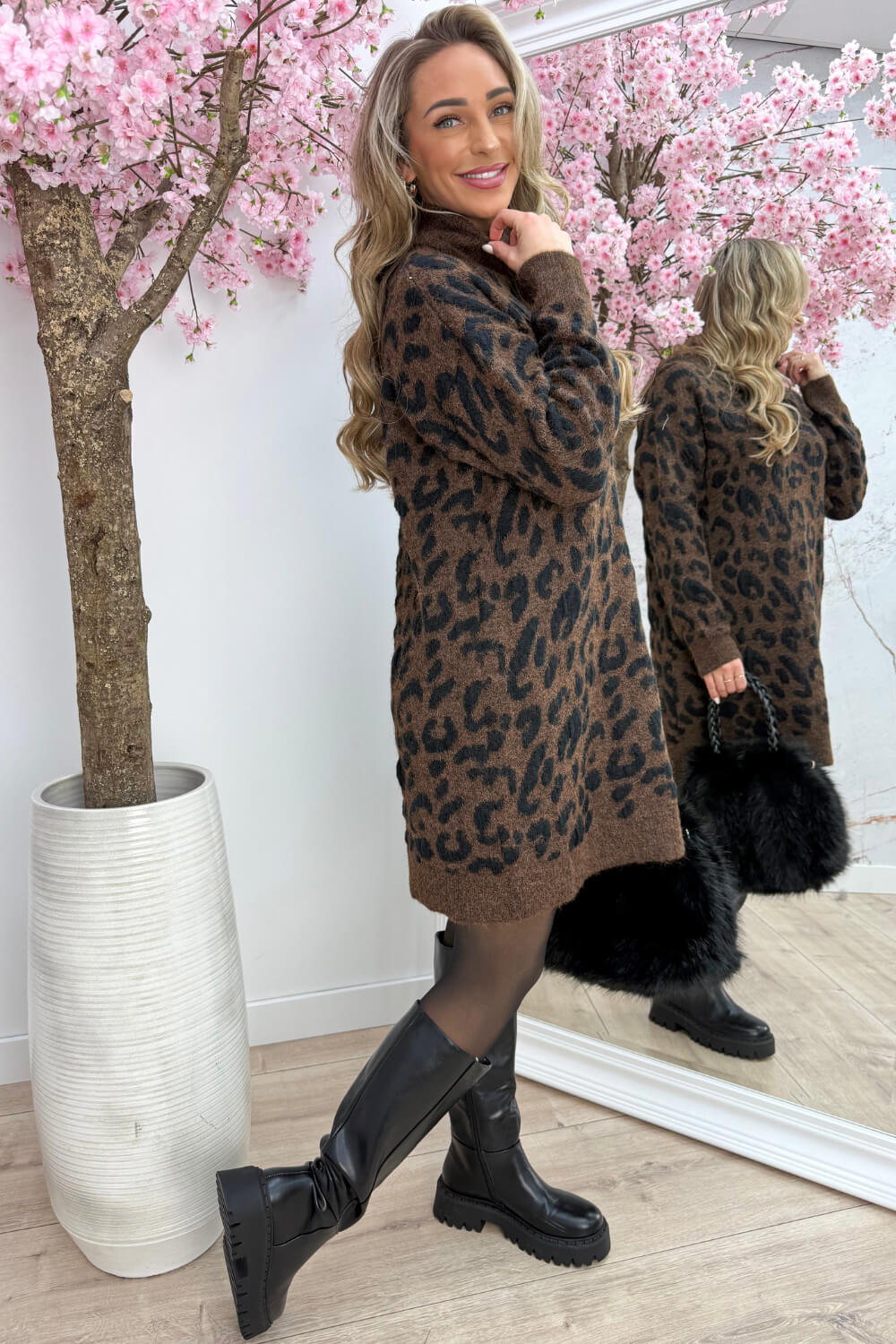 Leopard knitted coll dress - Bruin