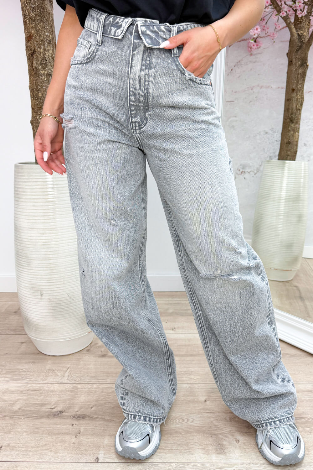 Fold over wide leg jeans (Queen Hearts) - Lt. grijs