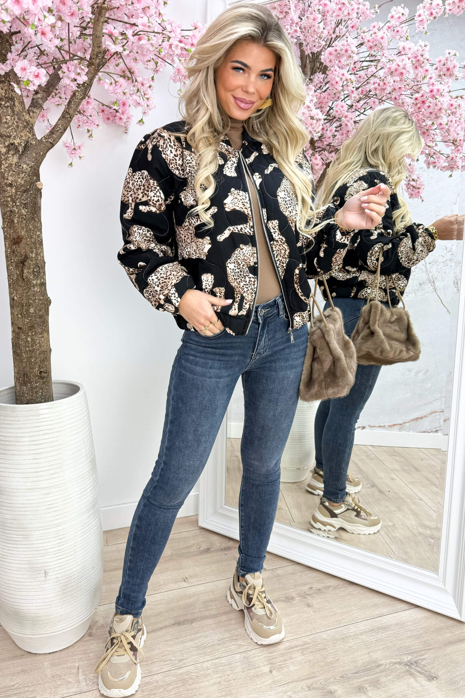 Leopard wavy bomber - Zwart