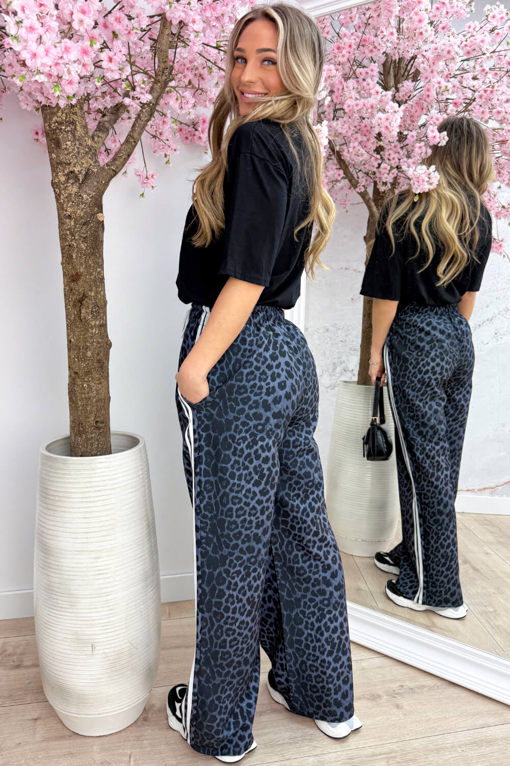 Classy T-shirt - Zwart