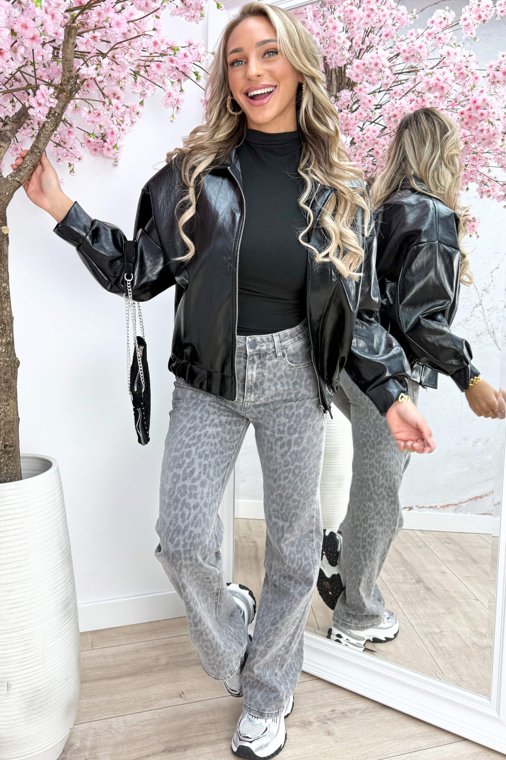 Oversized glossy jacket - Zwart