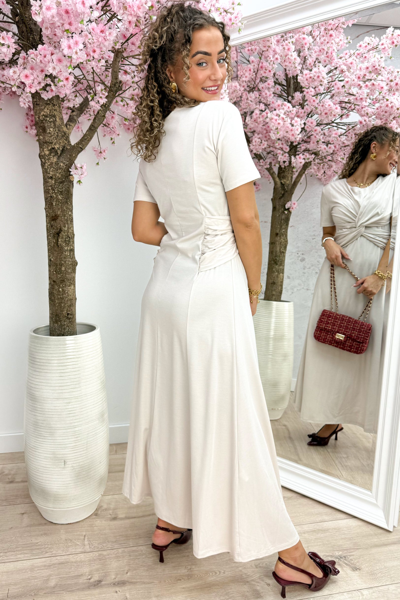 Robe toujours brillante - Lt. Beige