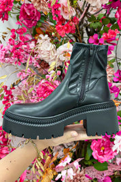 Boots 9670A - Zwart