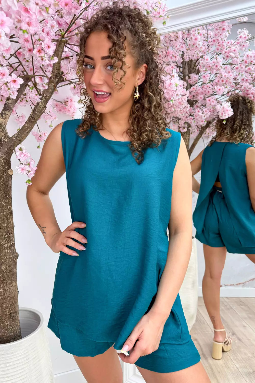 83ab8bbf-f3c4-4b60-89ca-e281795d1120.webp