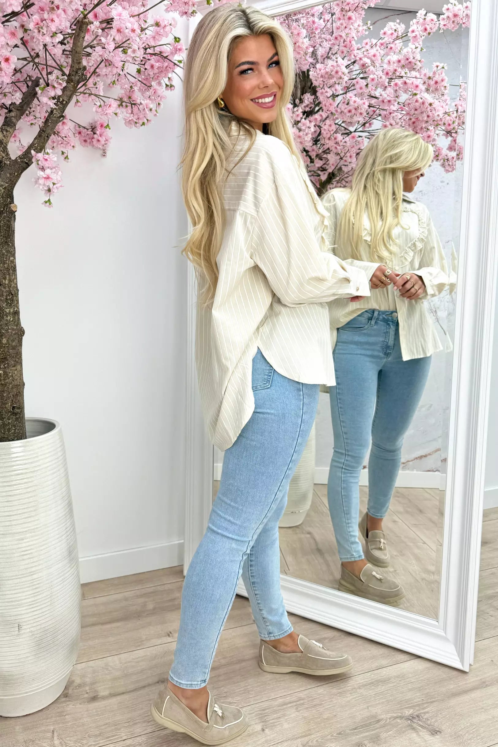 Ruffly heart stripe blouse - Beige