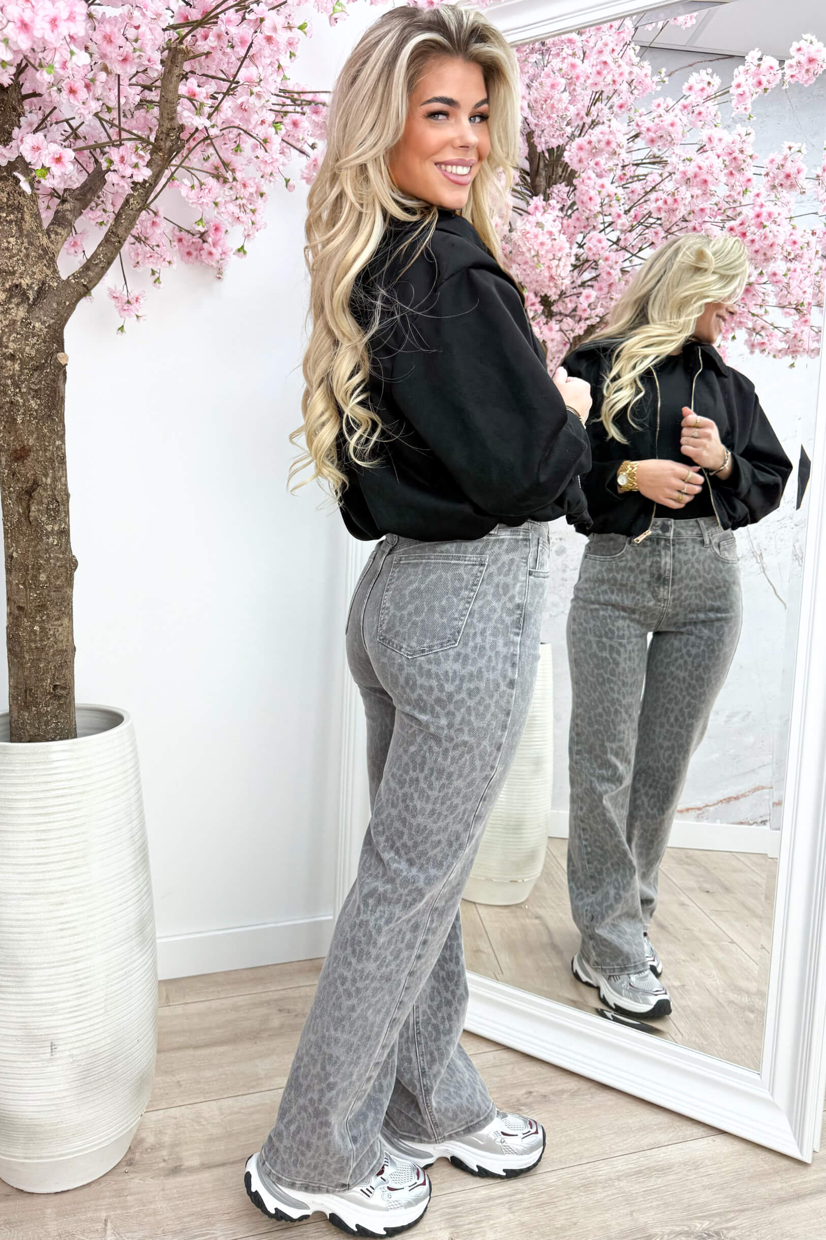 Need it bomber - Zwart