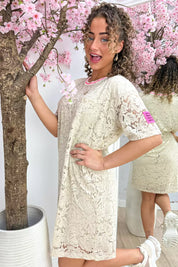 Perfect embleem lace dress - Beige