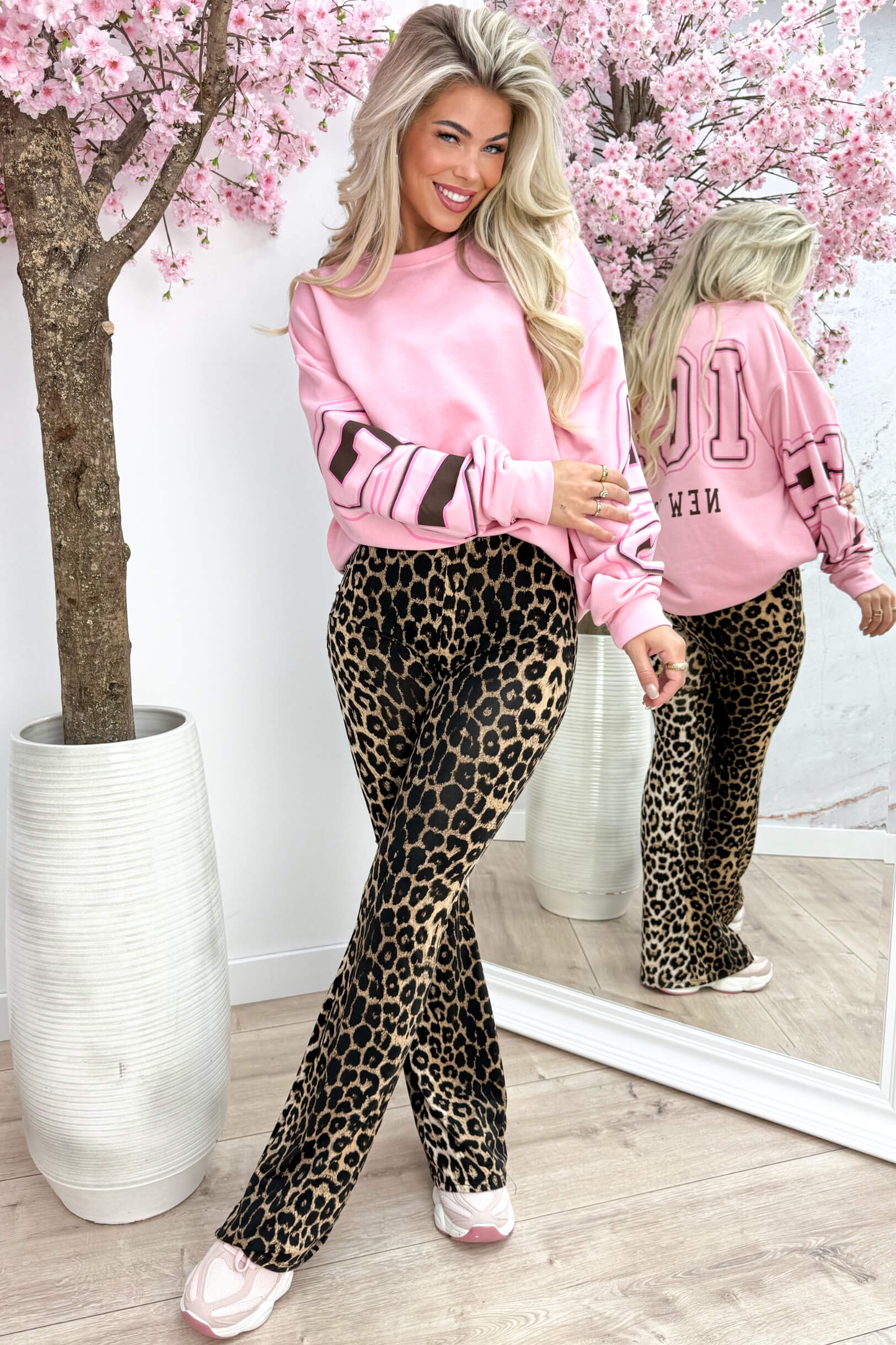 Chicago Oversized Sweater - Lollypop Pink
