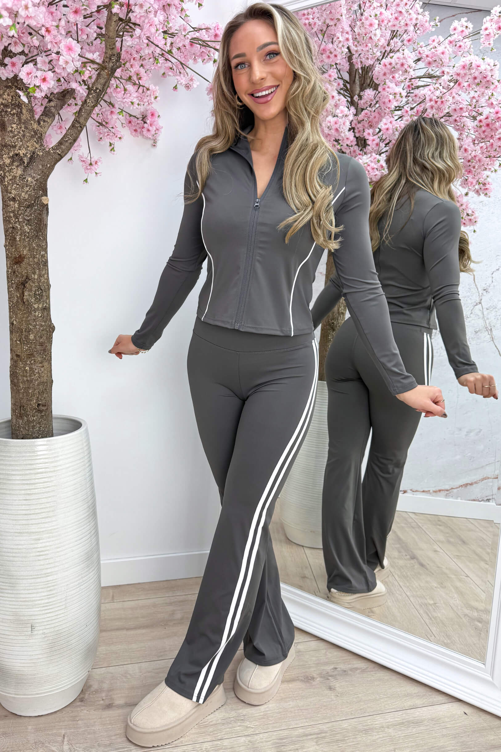 Sporty stripe co-ord - Taupe