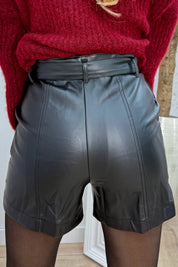 Iconic leather look short - Zwart