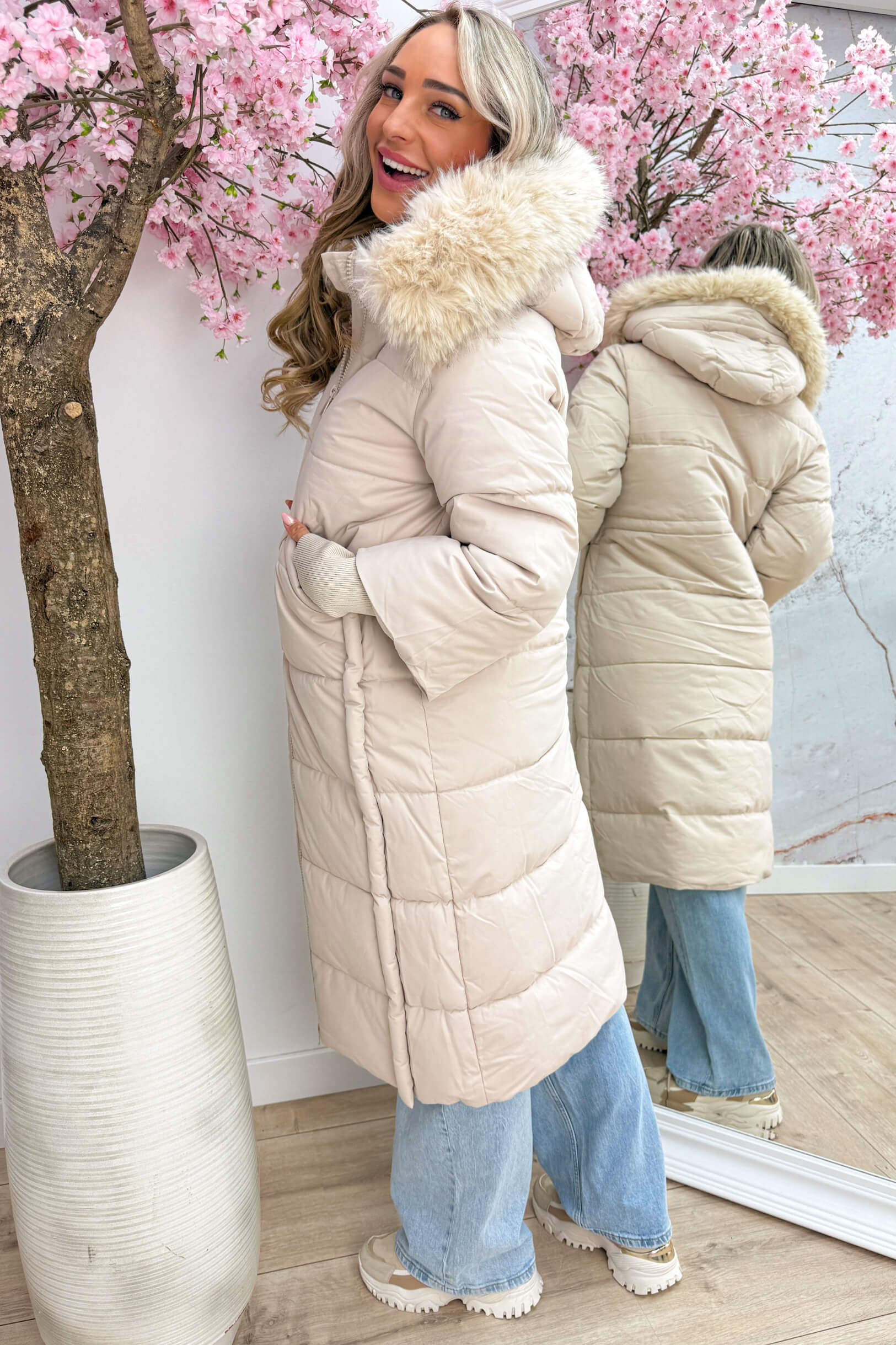 Winter is calling winterjas - Beige