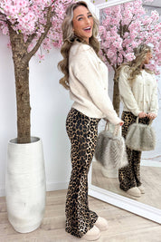 Strickjacke mit goldenen Knöpfen – Beige