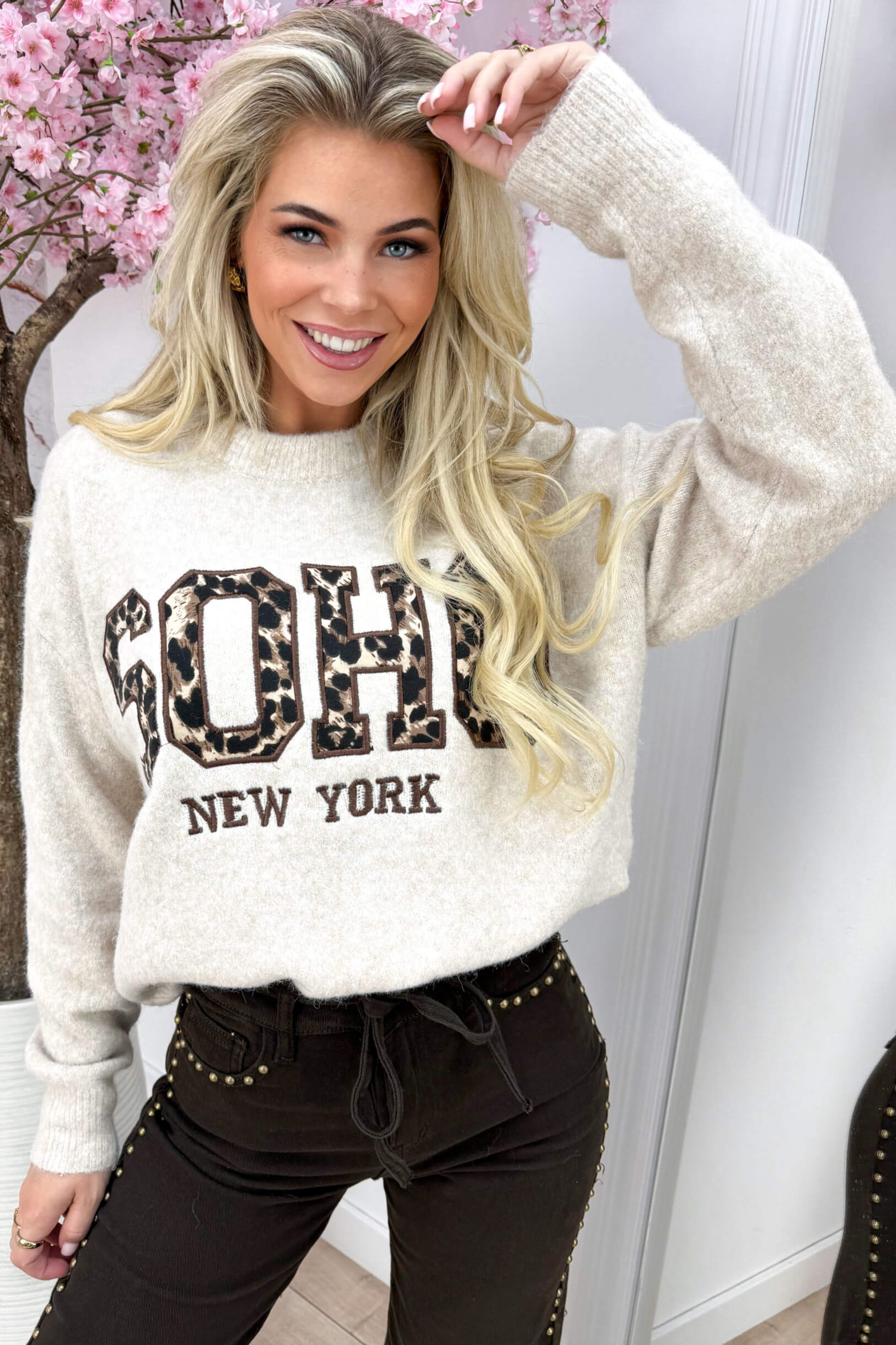 Soft knitted leopard soho trui - Beige