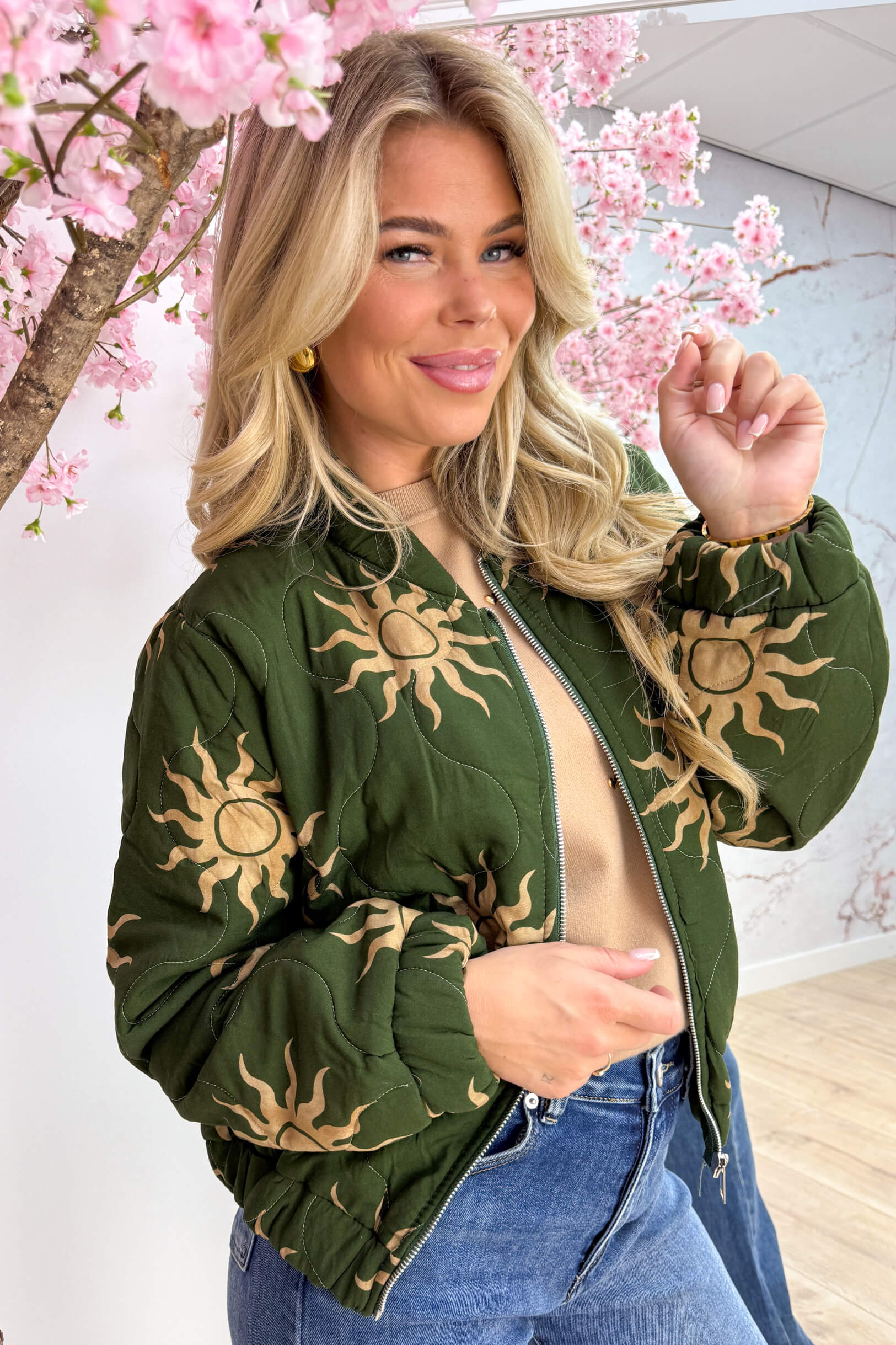 Sunny side up bomber - Army