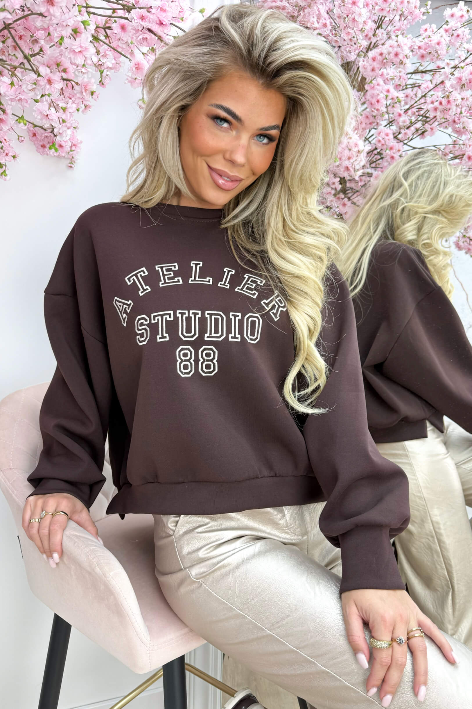 Atelier studio cropped sweater - Dk. Bruin