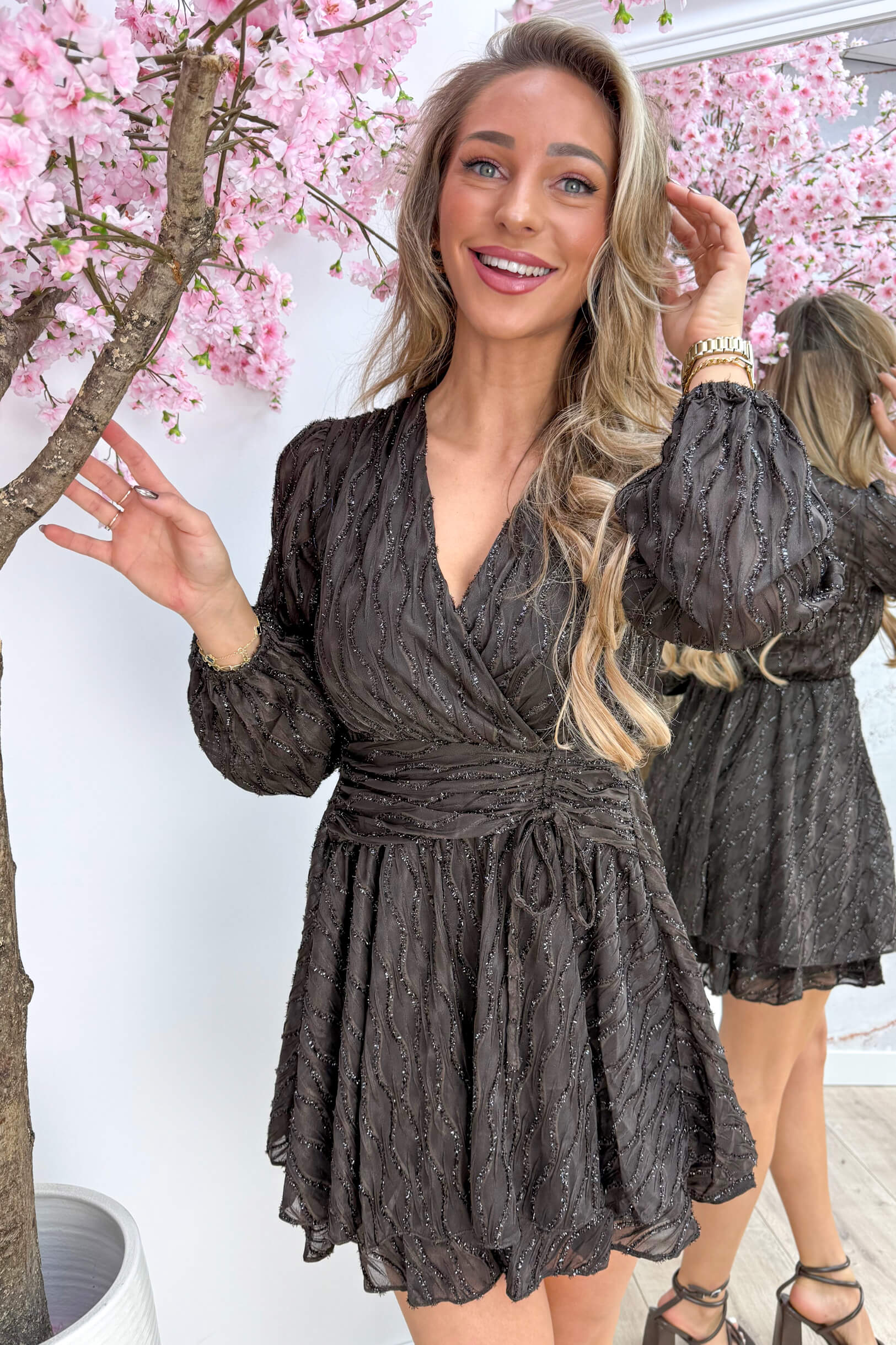 Magic moments flowy dress - Bruin