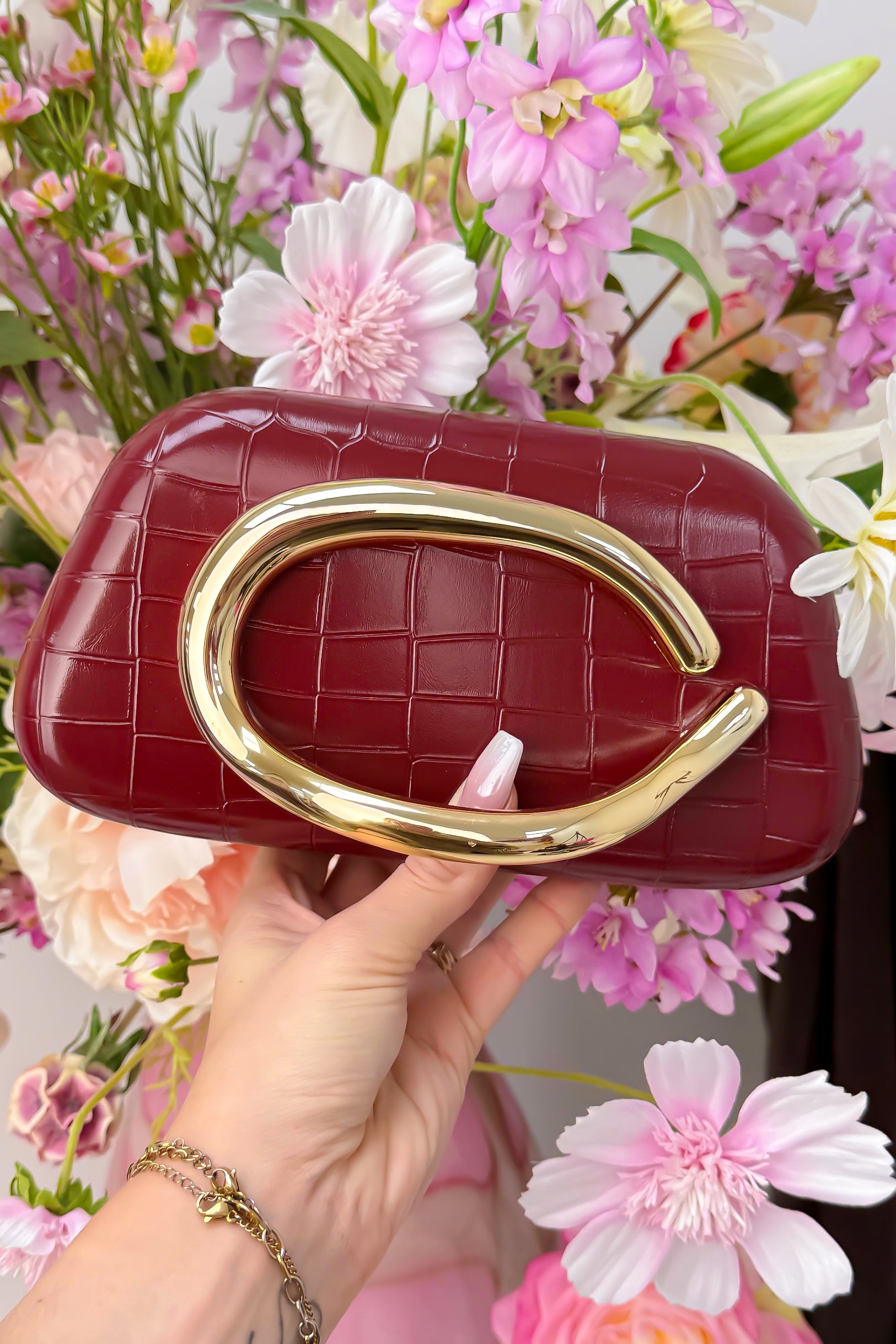 Croco golden curve clutch - Bordeaux
