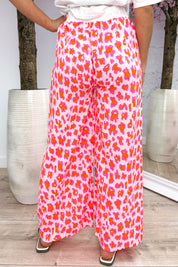 Multi color leopard flowy pants - Fuchsia