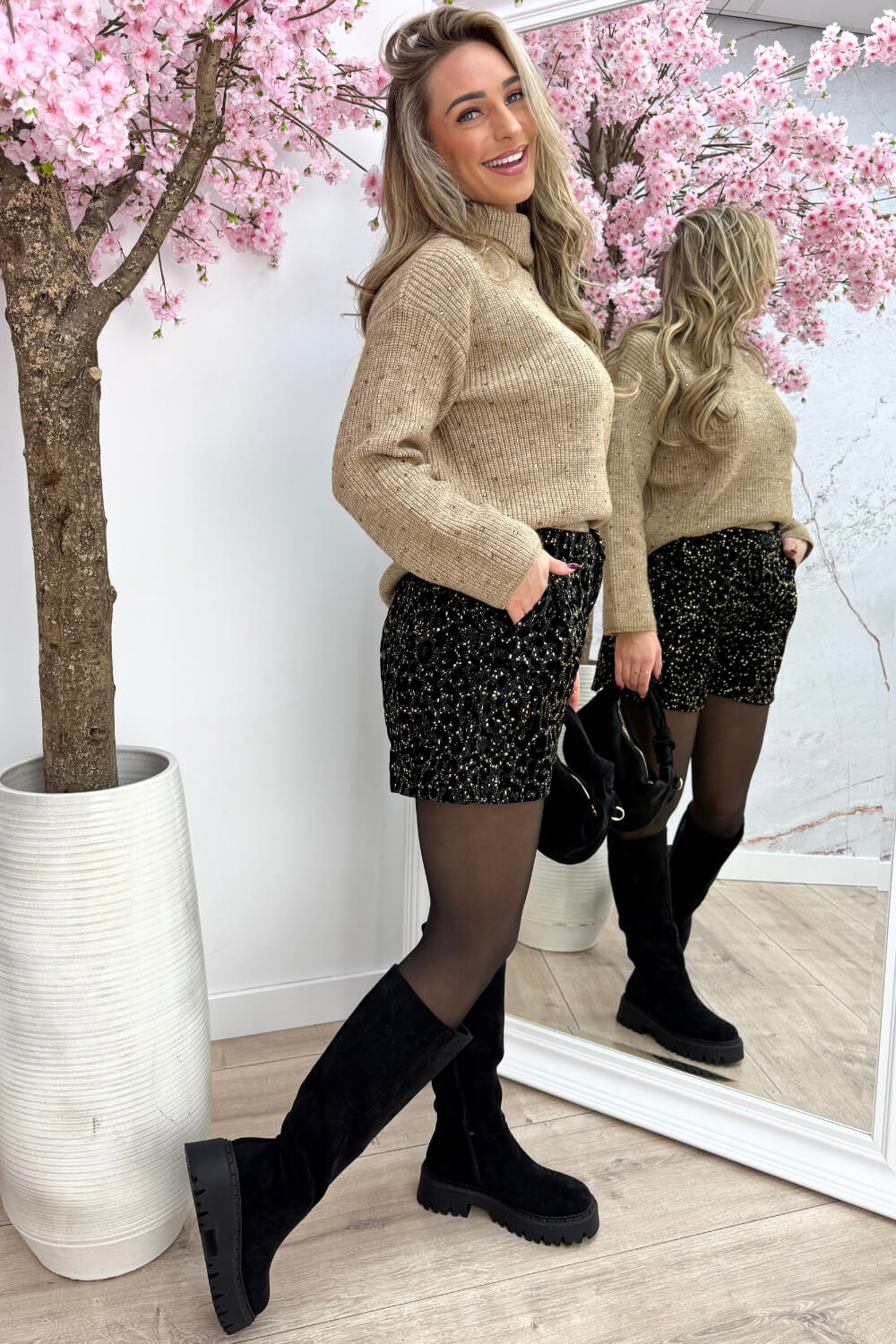 Diamond knitted coll trui - Camel