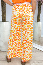 Multi color leopard flowy pants - Oranje
