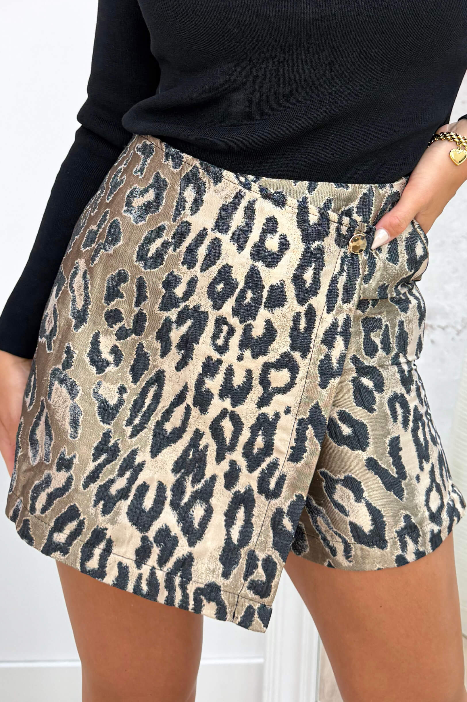 Spot auf Leopard Skort - Taupe