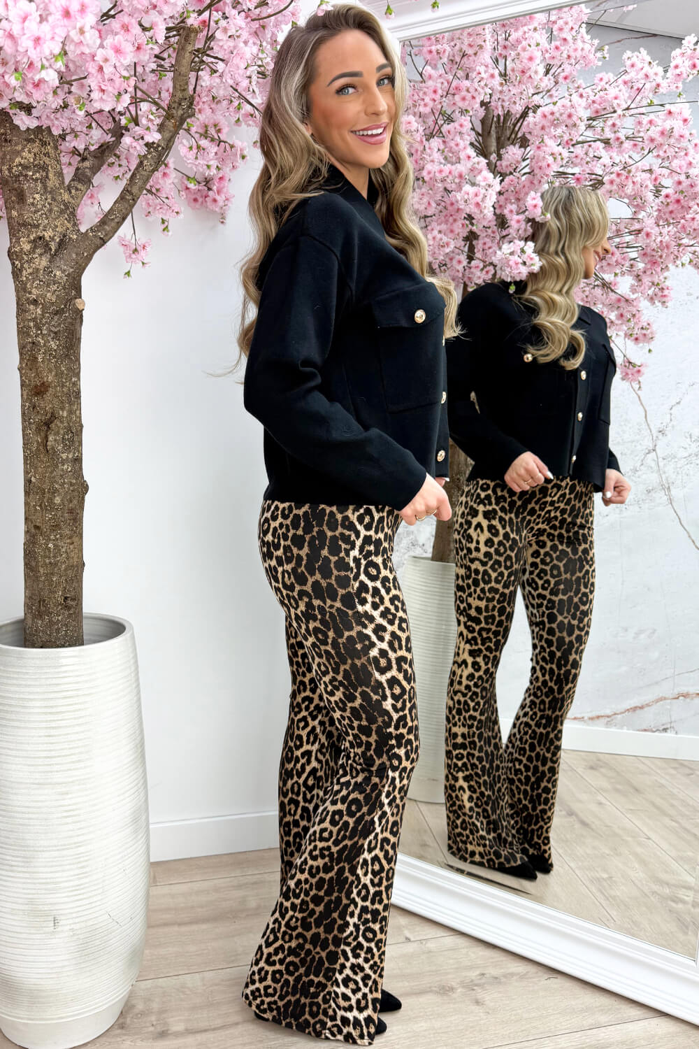 Timeless gold button topje - Zwart