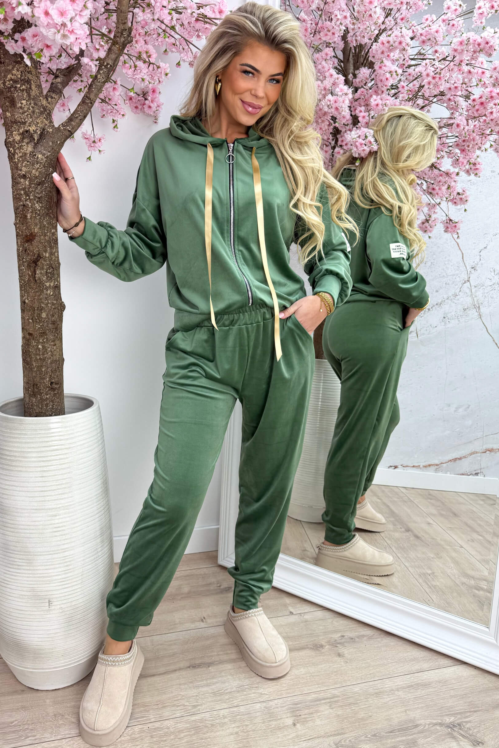 Velvet perfect embleem comfy co-ord - Army