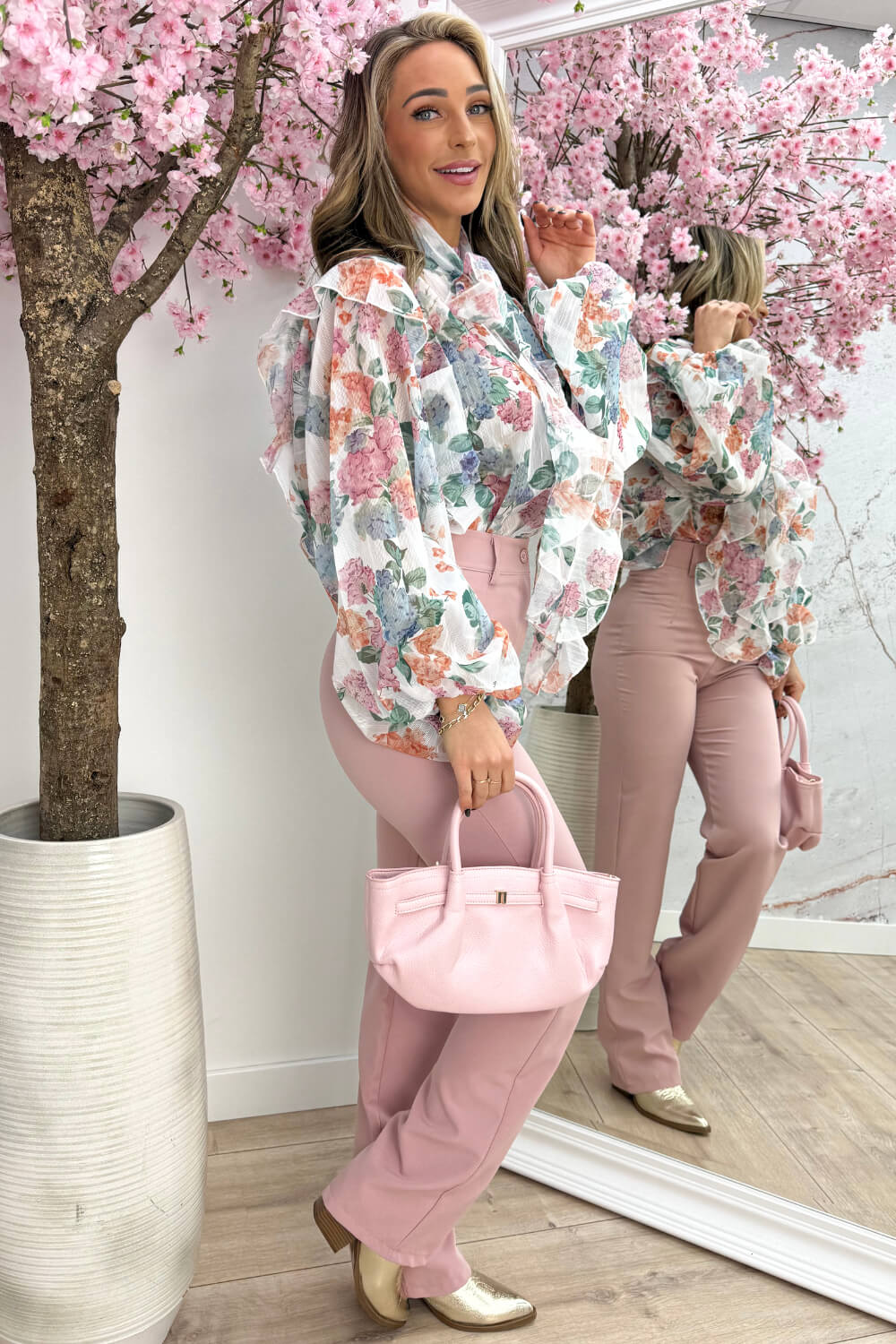 Full of flowers ruffle blouse - Wit