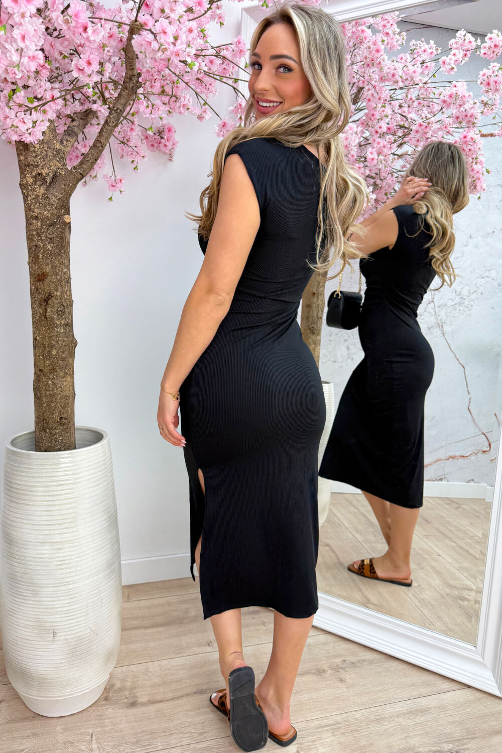Ribbed draped dress - Zwart