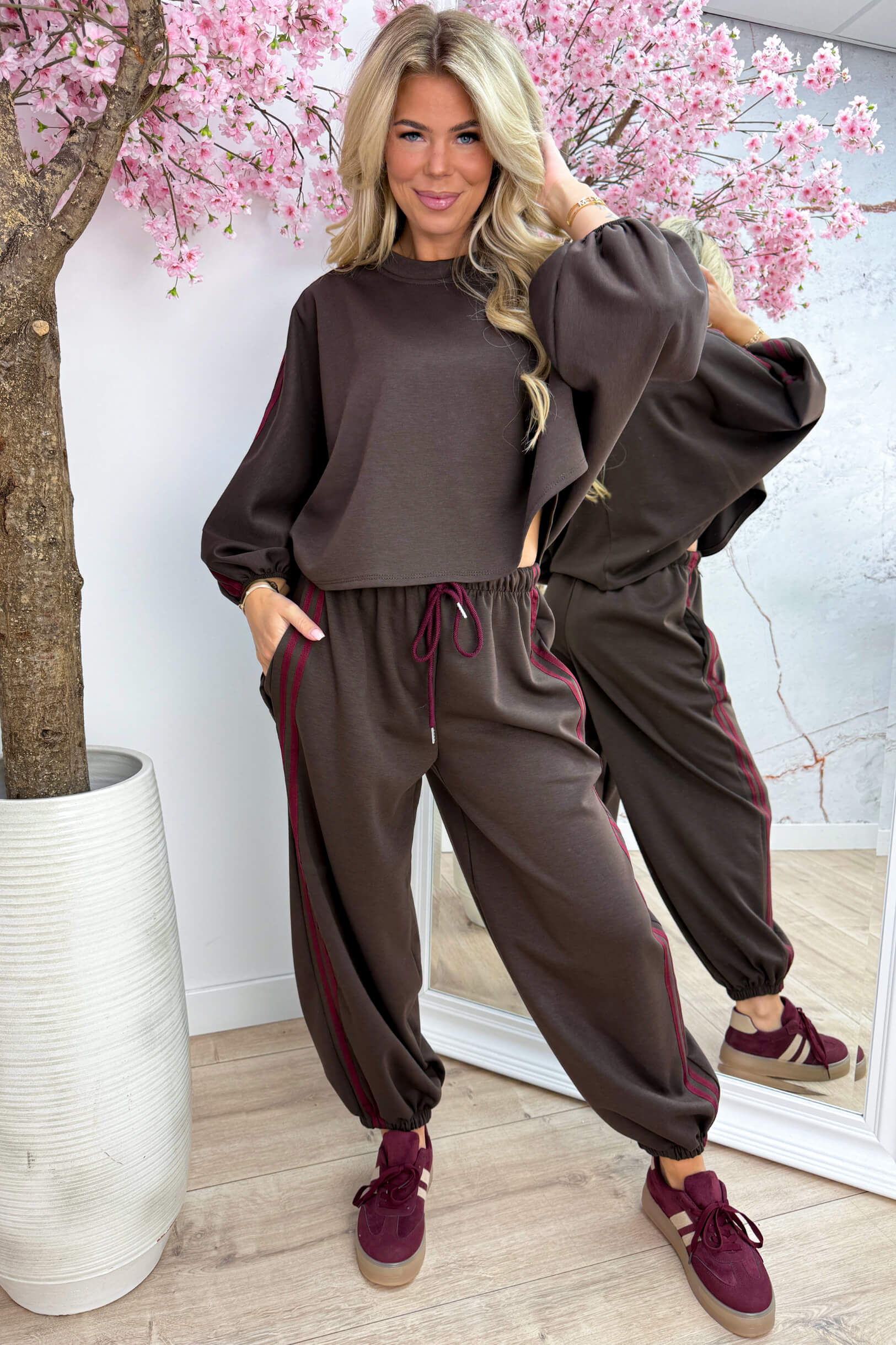 Chilling in stripes brown comfy co-ord - Bordeaux