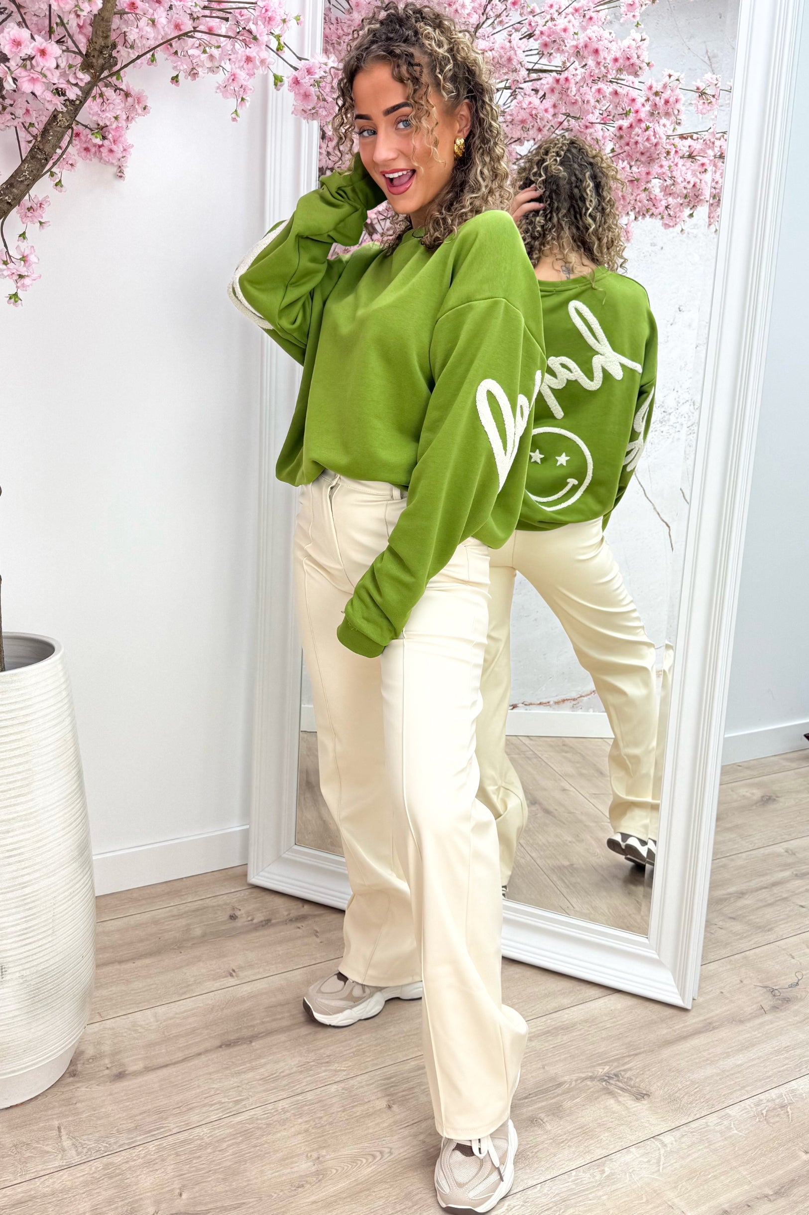 Sei glücklich übergroßer Pullover - Olive