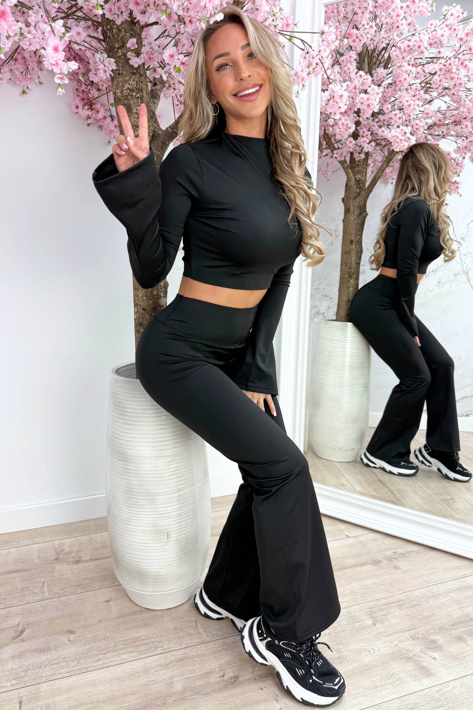 Sporty cropped co-ord - Zwart