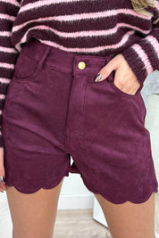 Wavy suede look short - Bordeaux