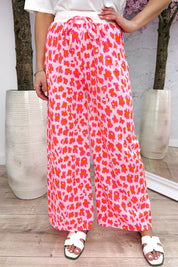 Multi color leopard flowy pants - Fuchsia