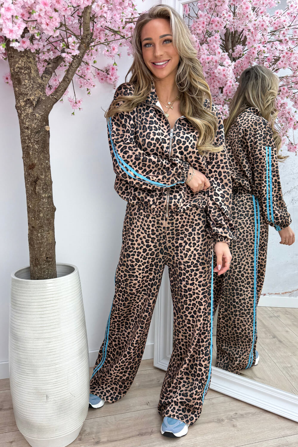 Leopard stripe vest - Sky blue