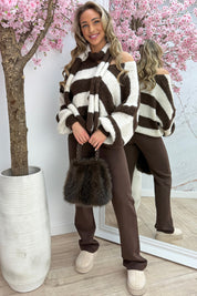 Wrapped in striped vest (incl. sjaal) - Beige