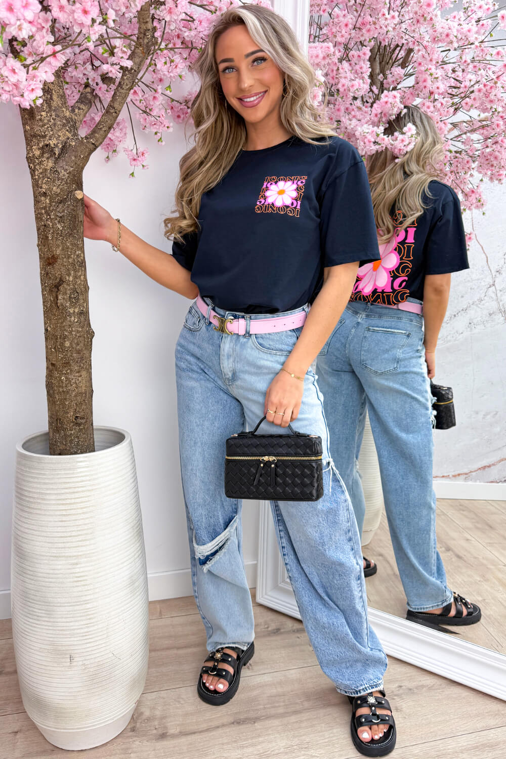 Iconic flower T-shirt - Zwart