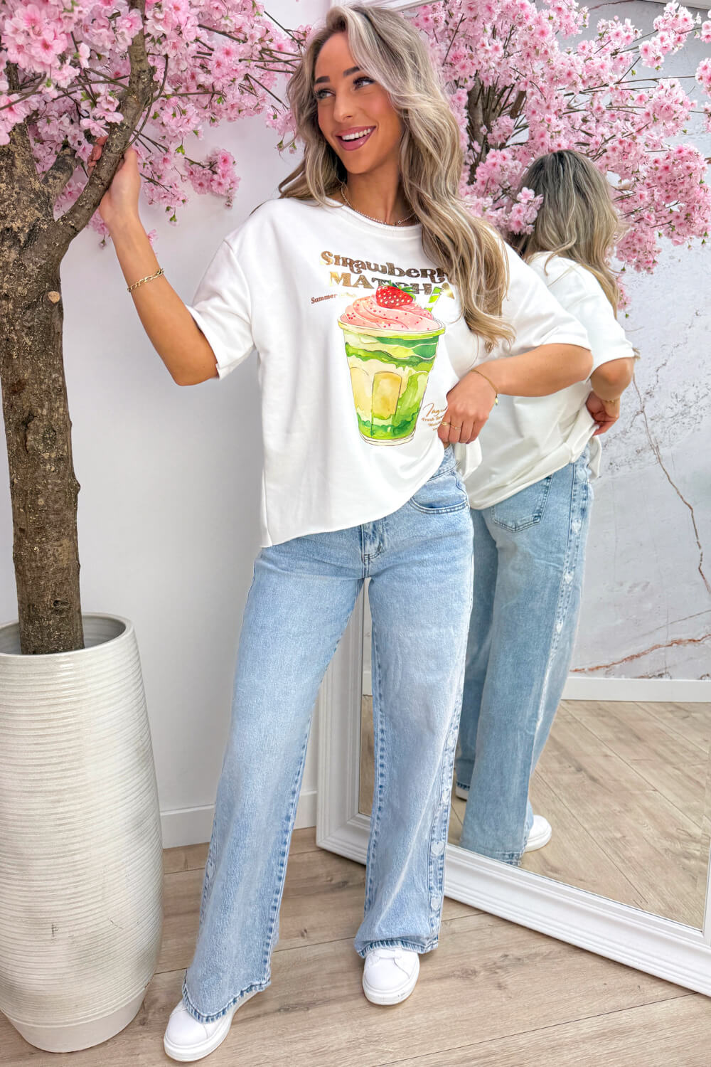 Strawberry matcha T-shirt - Wit