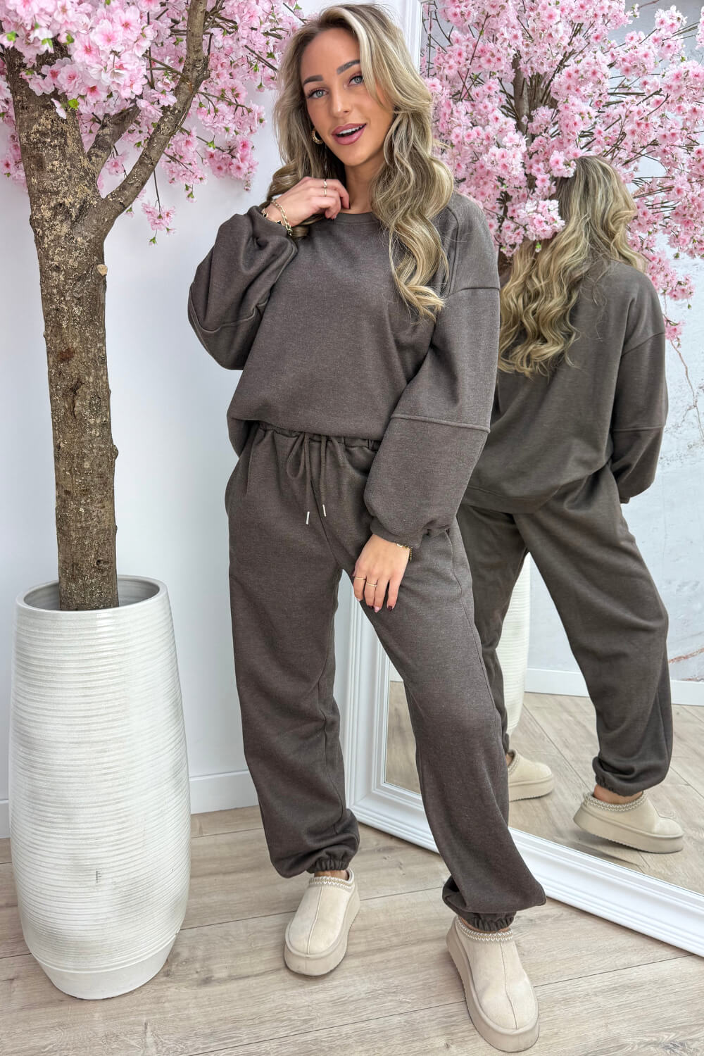 Keep me warm comfy co-ord - Bruin